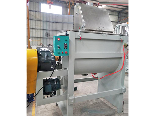 Working characteristics of horizontal mixer