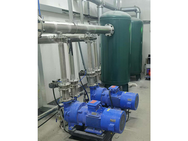 Centralized vacuum pumping system