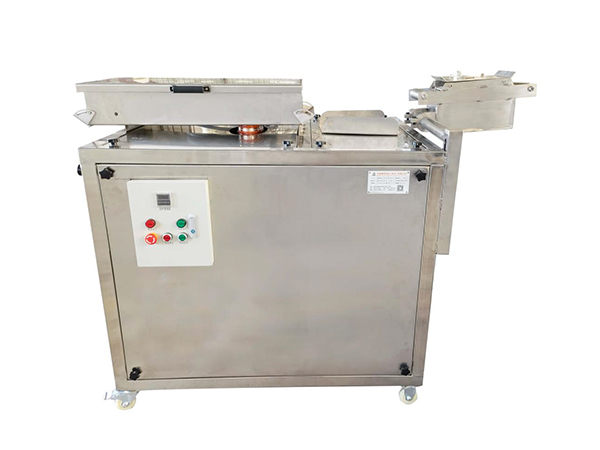 Water remover (suction machine)